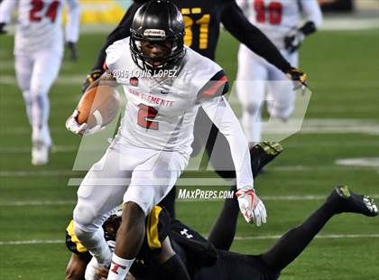 Thumbnail 1 in Del Oro vs. San Clemente (CIF State Division 1A Final) photogallery.