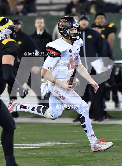 Thumbnail 1 in Del Oro vs. San Clemente (CIF State Division 1A Final) photogallery.