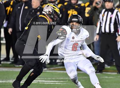 Thumbnail 3 in Del Oro vs. San Clemente (CIF State Division 1A Final) photogallery.