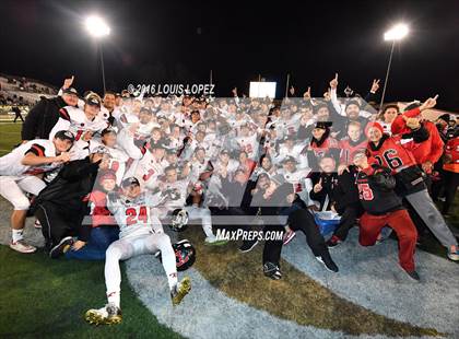Thumbnail 2 in Del Oro vs. San Clemente (CIF State Division 1A Final) photogallery.