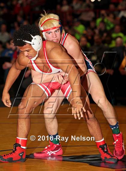 Thumbnail 1 in NYSPHSAA Championships (Division I Finals 145-285 Lbs) photogallery.