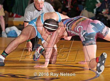 Thumbnail 2 in NYSPHSAA Championships (Division I Finals 145-285 Lbs) photogallery.