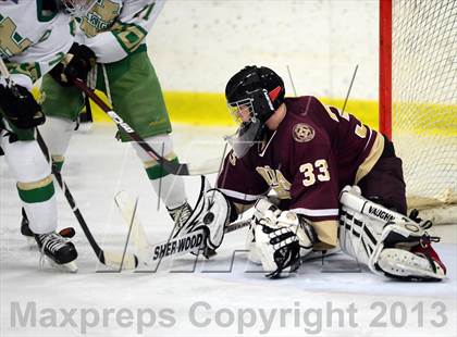 Thumbnail 3 in Iona Prep @ Notre Dame photogallery.