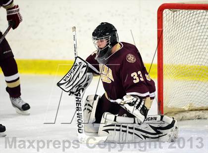 Thumbnail 1 in Iona Prep @ Notre Dame photogallery.