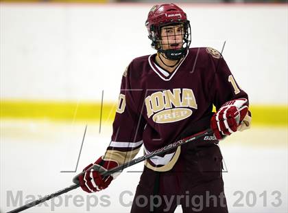 Thumbnail 2 in Iona Prep @ Notre Dame photogallery.