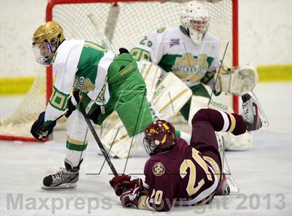 Thumbnail 3 in Iona Prep @ Notre Dame photogallery.
