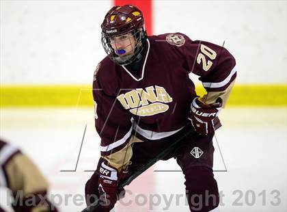 Thumbnail 3 in Iona Prep @ Notre Dame photogallery.