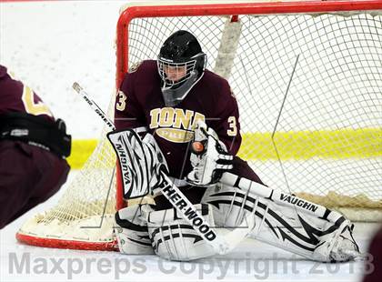 Thumbnail 3 in Iona Prep @ Notre Dame photogallery.