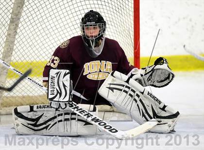 Thumbnail 2 in Iona Prep @ Notre Dame photogallery.