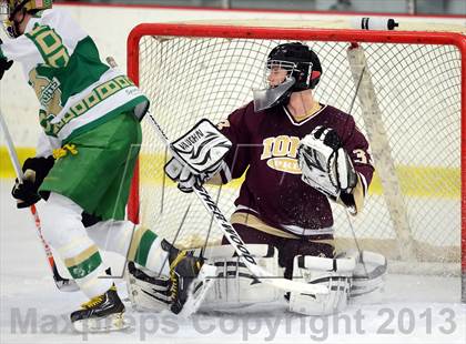 Thumbnail 3 in Iona Prep @ Notre Dame photogallery.