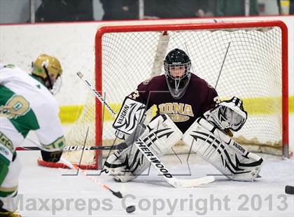 Thumbnail 3 in Iona Prep @ Notre Dame photogallery.