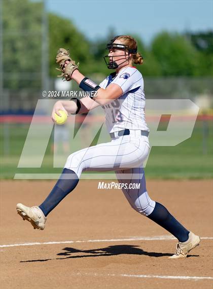 Thumbnail 2 in Lodi vs. Pleasant Grove (CIF SJS Division 1 Quarterfinal) photogallery.