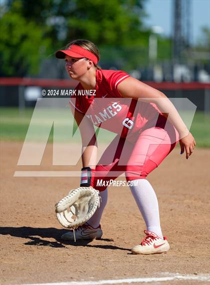 Thumbnail 3 in Lodi vs. Pleasant Grove (CIF SJS Division 1 Quarterfinal) photogallery.