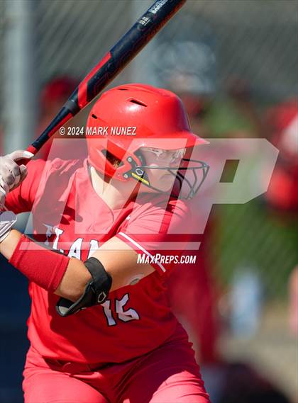 Thumbnail 3 in Lodi vs. Pleasant Grove (CIF SJS Division 1 Quarterfinal) photogallery.