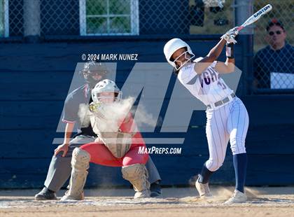 Thumbnail 2 in Lodi vs. Pleasant Grove (CIF SJS Division 1 Quarterfinal) photogallery.
