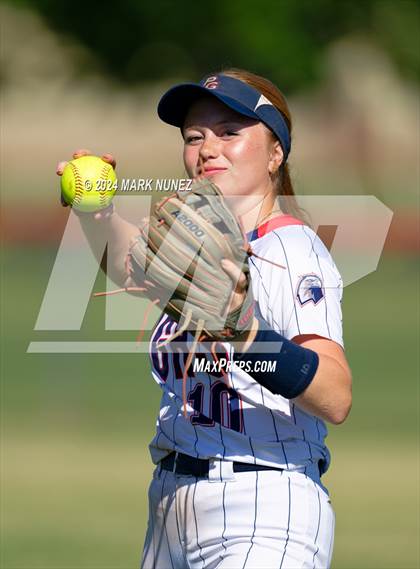 Thumbnail 1 in Lodi vs. Pleasant Grove (CIF SJS Division 1 Quarterfinal) photogallery.
