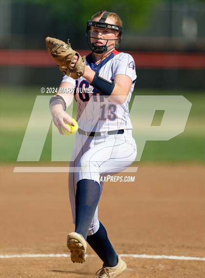 Thumbnail 2 in Lodi vs. Pleasant Grove (CIF SJS Division 1 Quarterfinal) photogallery.