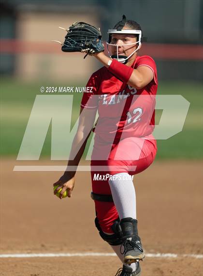 Thumbnail 3 in Lodi vs. Pleasant Grove (CIF SJS Division 1 Quarterfinal) photogallery.