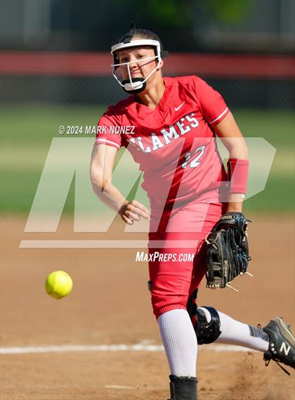 Thumbnail 2 in Lodi vs. Pleasant Grove (CIF SJS Division 1 Quarterfinal) photogallery.
