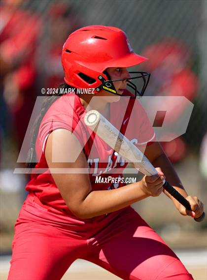 Thumbnail 3 in Lodi vs. Pleasant Grove (CIF SJS Division 1 Quarterfinal) photogallery.