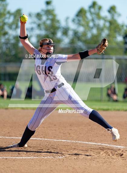 Thumbnail 3 in Lodi vs. Pleasant Grove (CIF SJS Division 1 Quarterfinal) photogallery.
