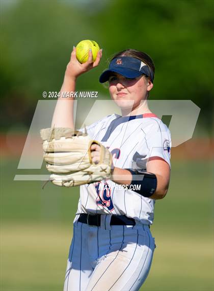 Thumbnail 2 in Lodi vs. Pleasant Grove (CIF SJS Division 1 Quarterfinal) photogallery.