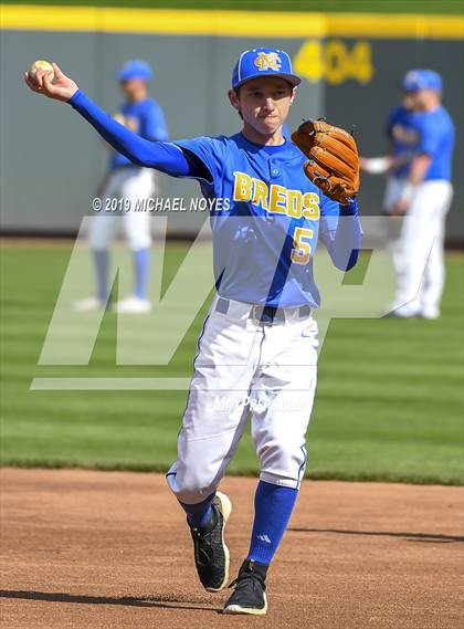 Thumbnail 2 in Newport Central Catholic vs Archbishop McNicholas (Futures Showcase) photogallery.