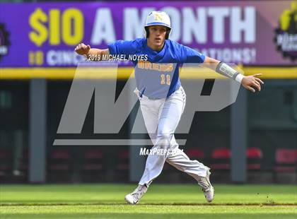 Thumbnail 2 in Newport Central Catholic vs Archbishop McNicholas (Futures Showcase) photogallery.