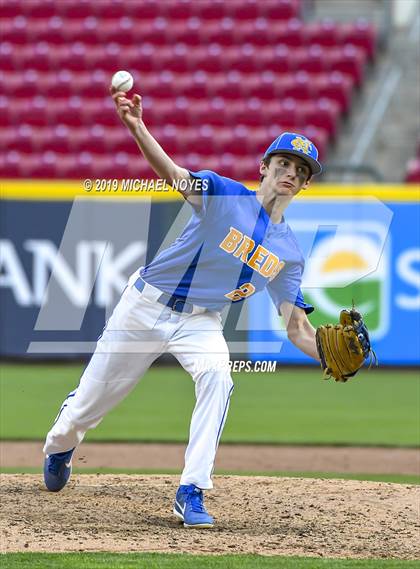 Thumbnail 2 in Newport Central Catholic vs Archbishop McNicholas (Futures Showcase) photogallery.