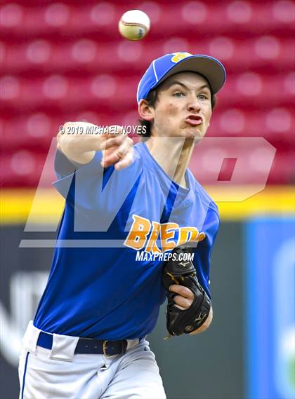 Thumbnail 2 in Newport Central Catholic vs Archbishop McNicholas (Futures Showcase) photogallery.