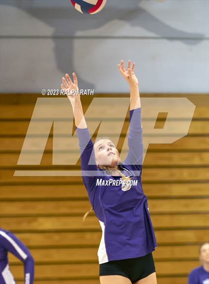 Thumbnail 2 in Orland @ Shasta photogallery.