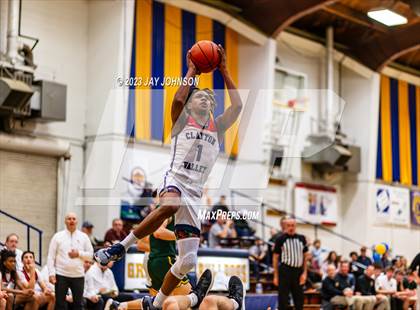 Thumbnail 2 in San Ramon Valley vs. Clayton Valley Charter (Gridley Invitational) photogallery.