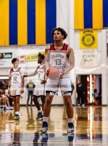 Thumbnail 3 in San Ramon Valley vs. Clayton Valley Charter (Gridley Invitational) photogallery.