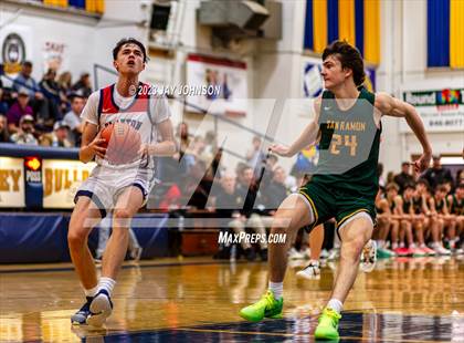 Thumbnail 2 in San Ramon Valley vs. Clayton Valley Charter (Gridley Invitational) photogallery.