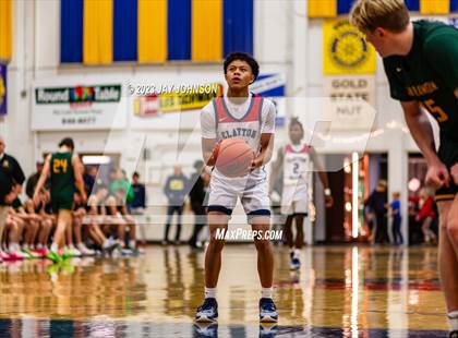 Thumbnail 2 in San Ramon Valley vs. Clayton Valley Charter (Gridley Invitational) photogallery.