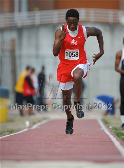 Thumbnail 3 in Georgia Coaches Invitational photogallery.