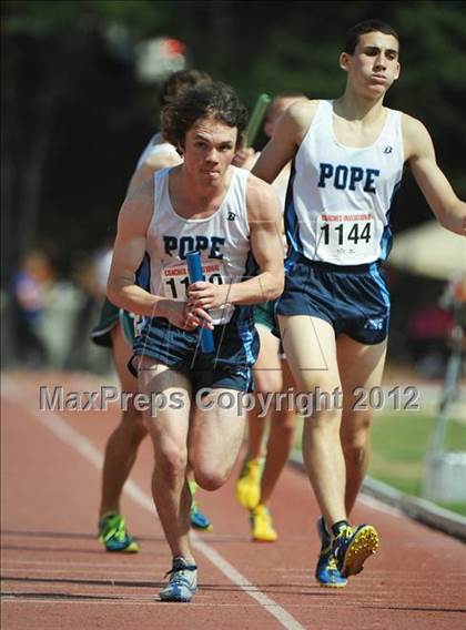 Thumbnail 2 in Georgia Coaches Invitational photogallery.