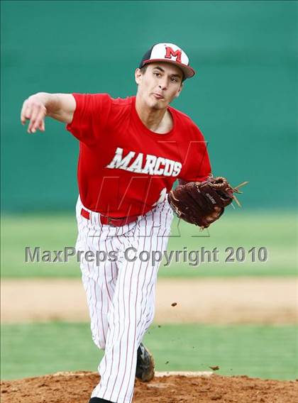 Thumbnail 3 in Marcus vs Carroll photogallery.