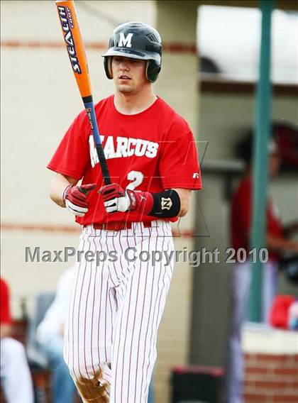 Thumbnail 3 in Marcus vs Carroll photogallery.