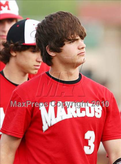 Thumbnail 3 in Marcus vs Carroll photogallery.