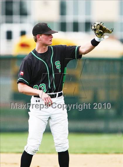 Thumbnail 2 in Marcus vs Carroll photogallery.