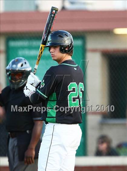 Thumbnail 2 in Marcus vs Carroll photogallery.