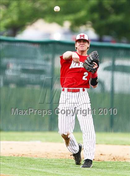 Thumbnail 1 in Marcus vs Carroll photogallery.