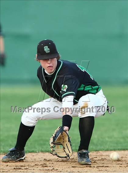 Thumbnail 3 in Marcus vs Carroll photogallery.
