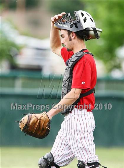 Thumbnail 2 in Marcus vs Carroll photogallery.