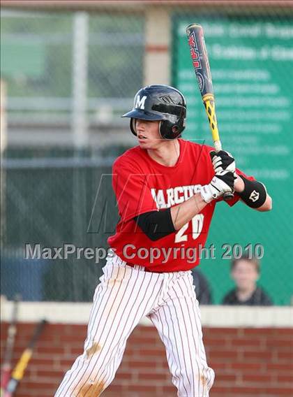 Thumbnail 1 in Marcus vs Carroll photogallery.