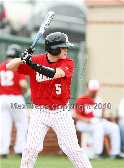 Thumbnail 1 in Marcus vs Carroll photogallery.