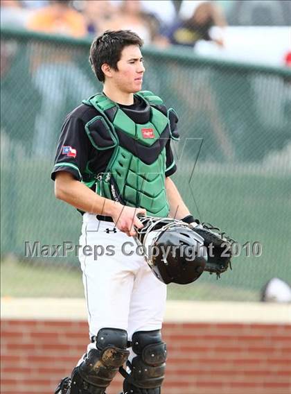 Thumbnail 1 in Marcus vs Carroll photogallery.