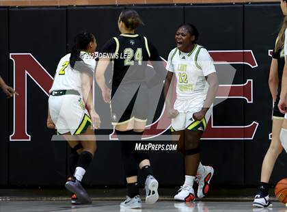 Thumbnail 2 in Archbishop Mitty vs. Ontario Christian (Sabrina Ionescu Showcase) photogallery.