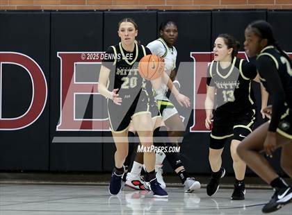 Thumbnail 2 in Archbishop Mitty vs. Ontario Christian (Sabrina Ionescu Showcase) photogallery.